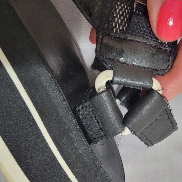 TEVA‎ FLATFORM UNIVERSAL LUXE BLACK BUCKLE SANDALS PLATFORM Women's SIZE 9 - Picture 11 of 16